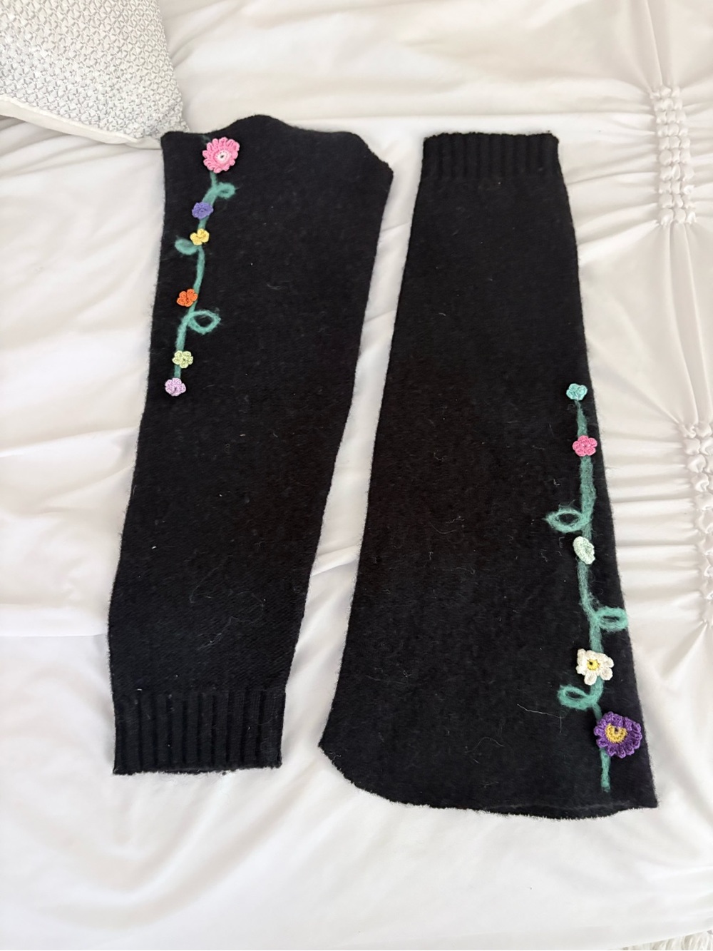 Black Knit Floral Crochet Arm Warmers
